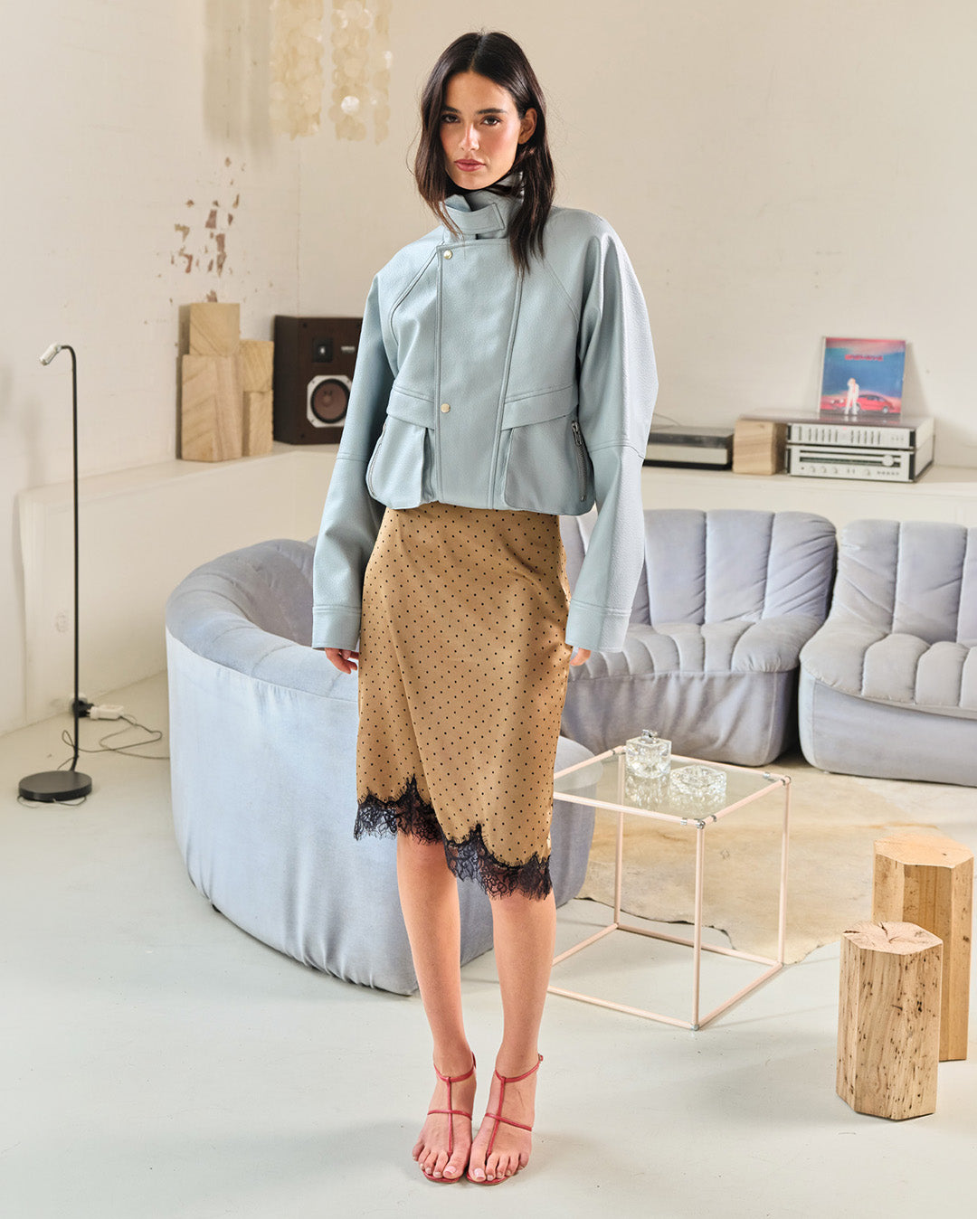01-madison-the-label-lucia-skirt-taupe-1
