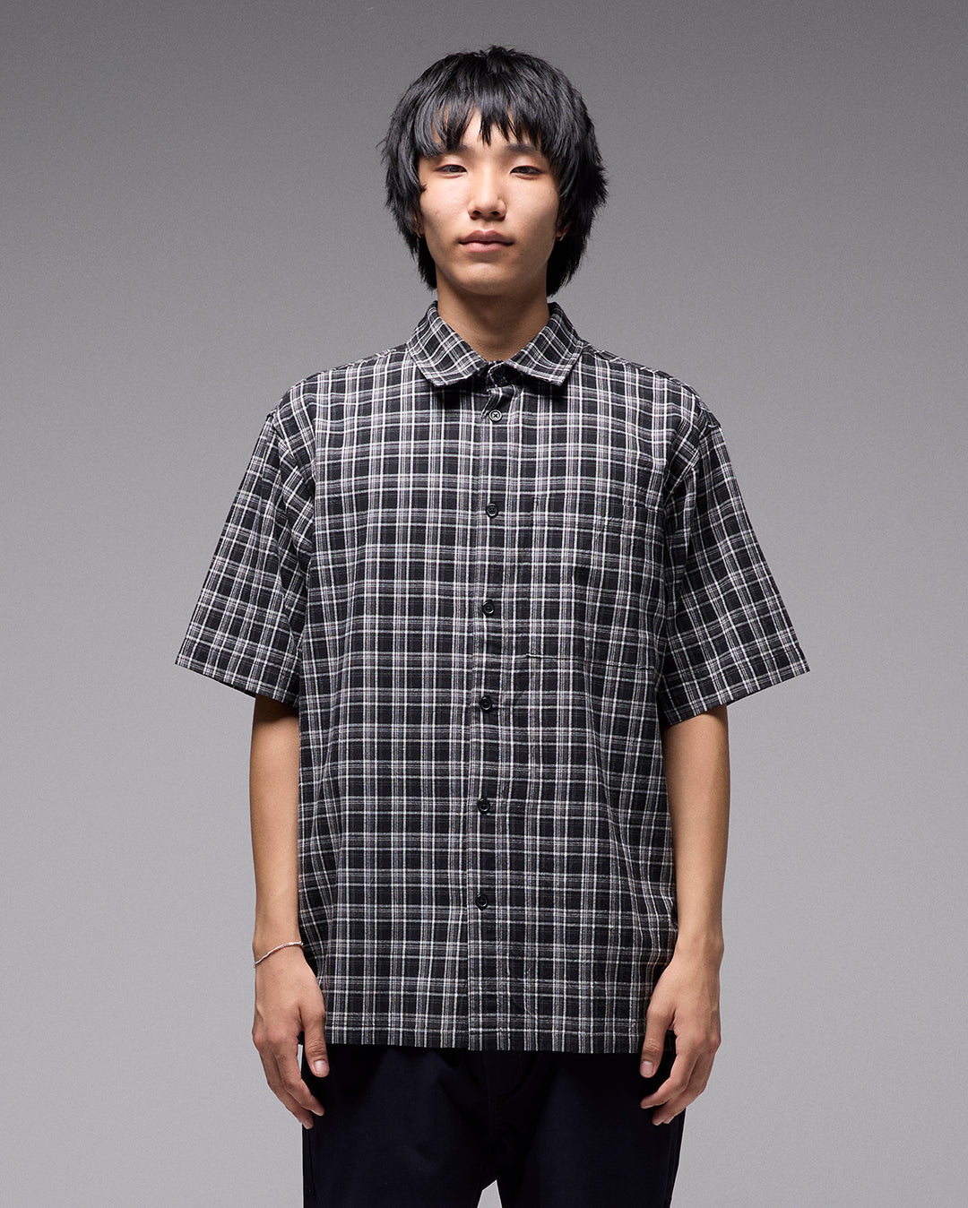 FORMER_Q4.25_FSH-25405-BLK-VIVIAN-PRASIE-CHECK-SS-SHIRT-FMR-Q425-2