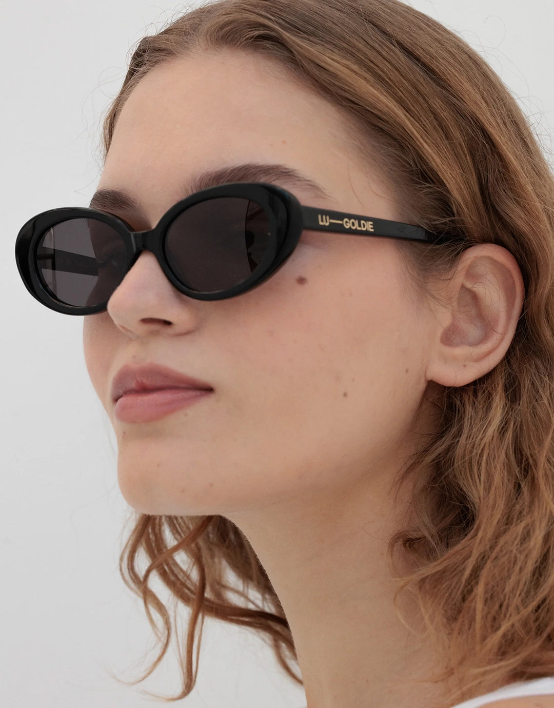 Jeanne-Black-LuGoldie-01_5cd69278-0c87-4caa-977a-3da6492bdbe1