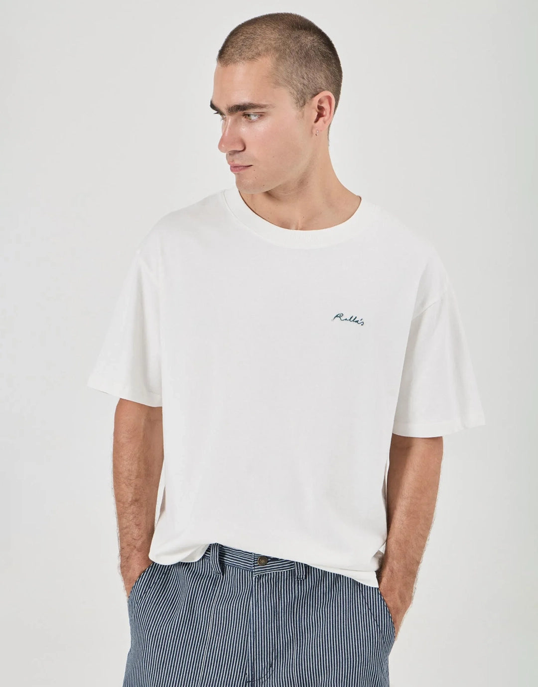 S61T10-006-VINTAGEWHITE_1