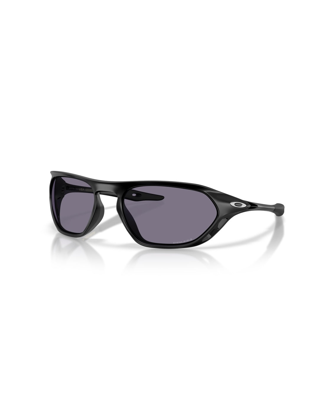 cage-jacket-sunglasses-953701-1