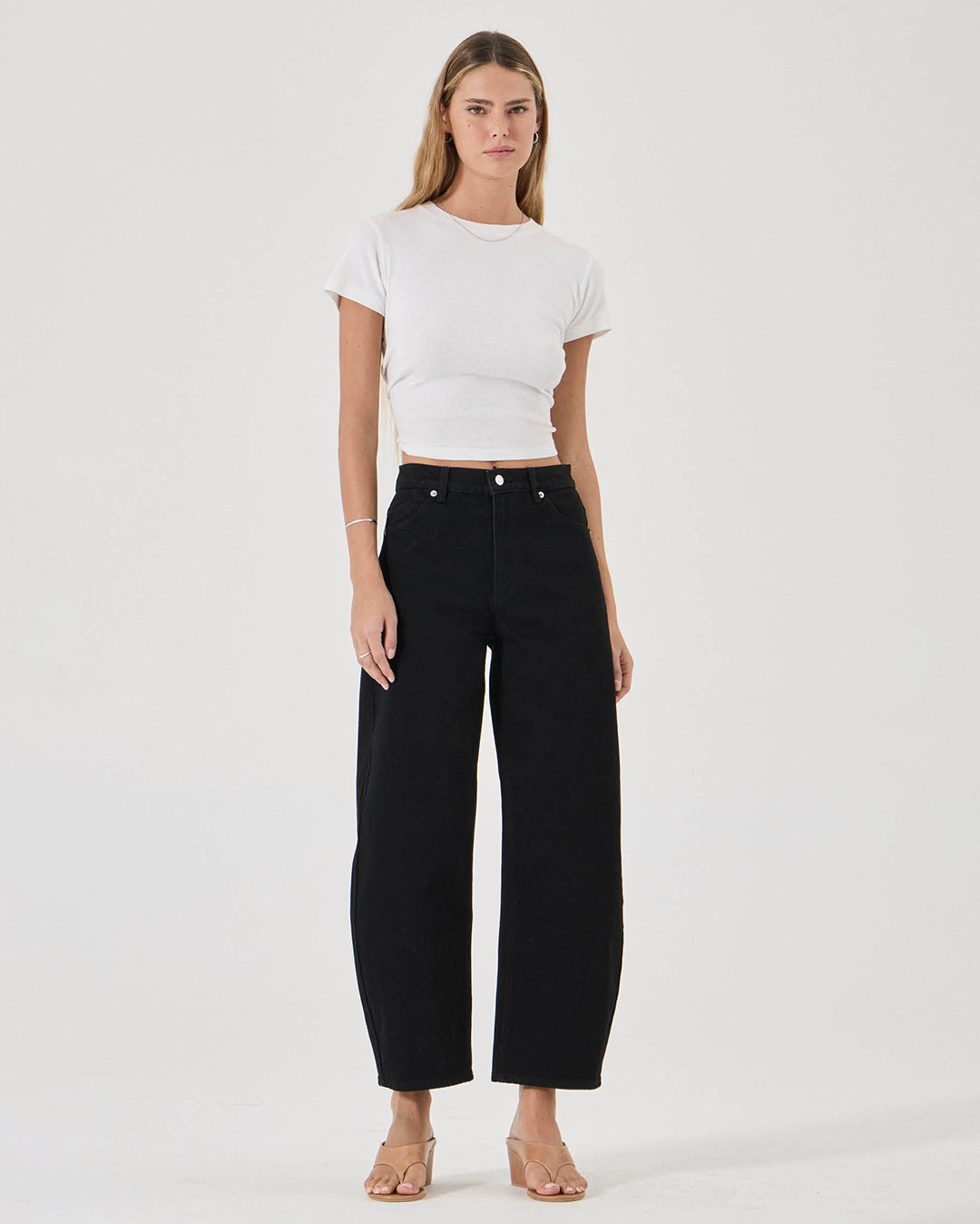gigi-barrel-denim-jeans-jet-black-1