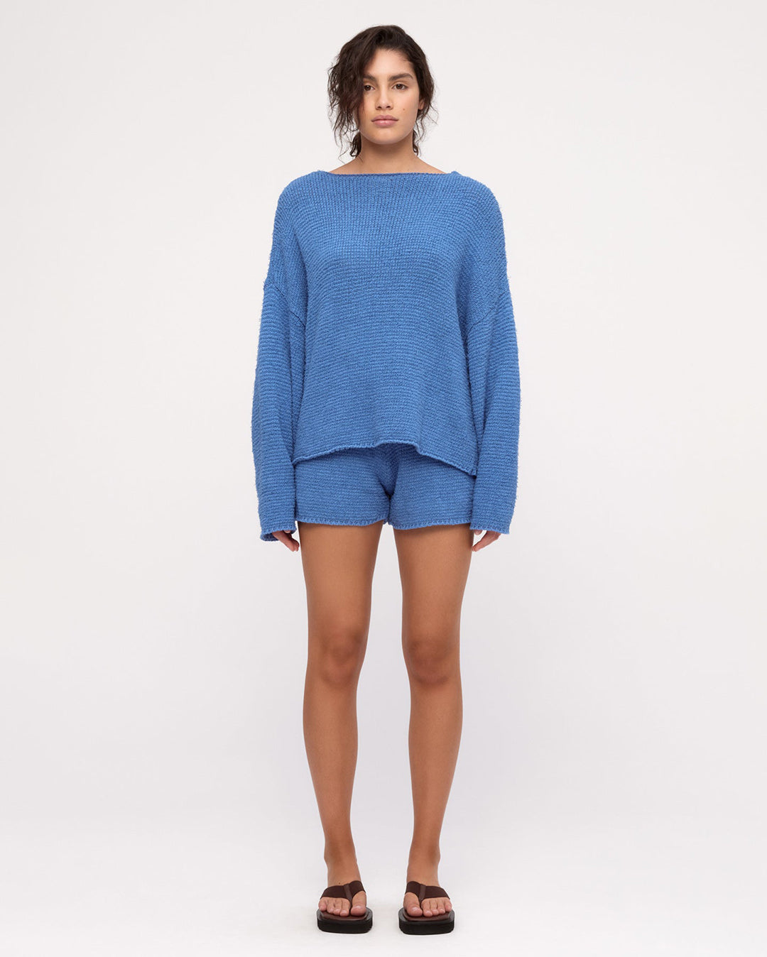 textured-knit-short-ocean-blue-01